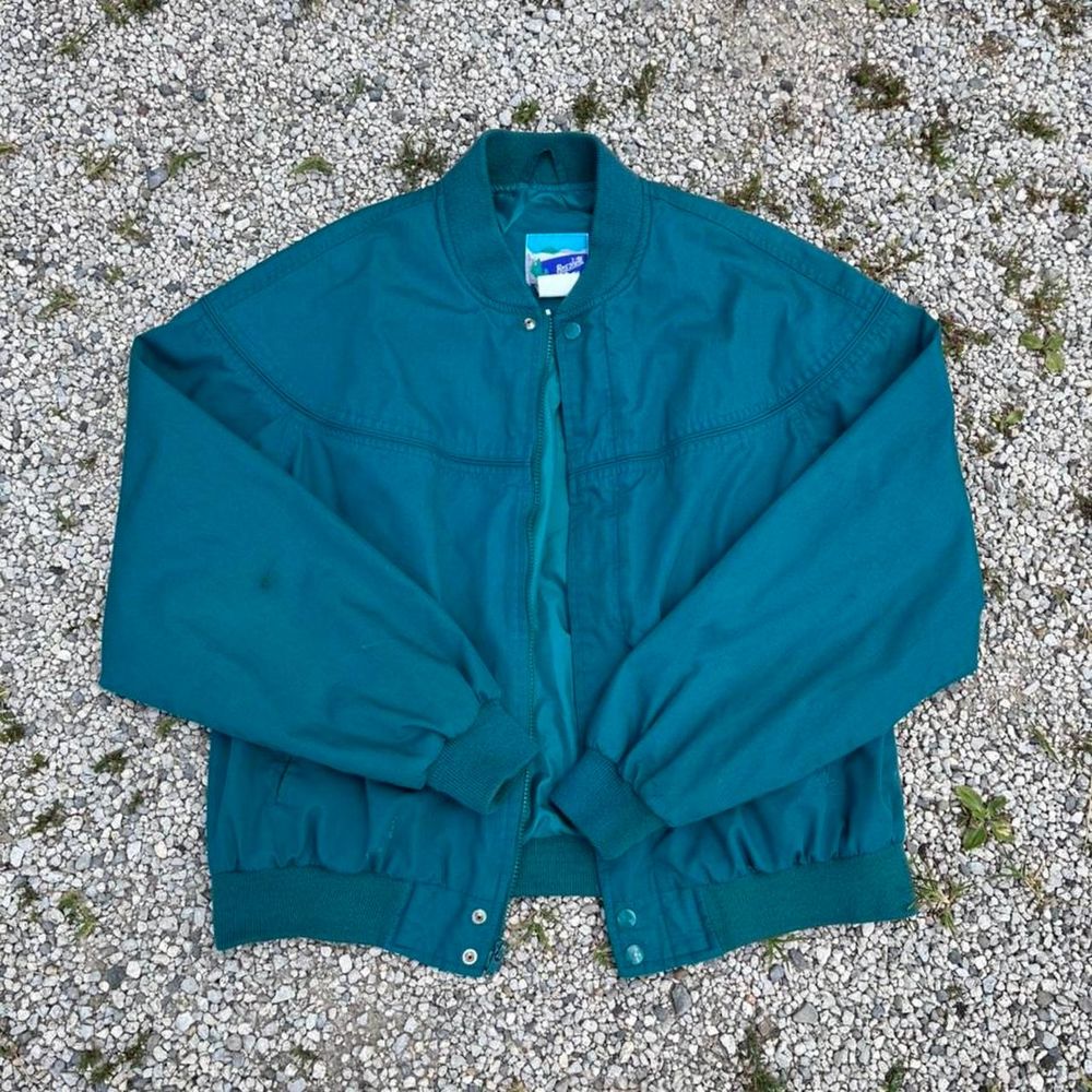 VINTAGE ZIP UP WINDBREAKER